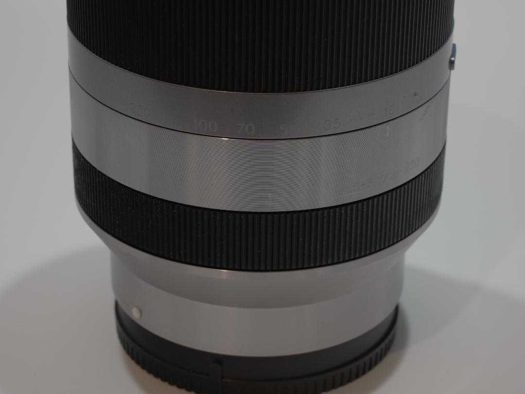 Sony 18-200mm f/3.5-6.3 OSS Eマウント APS-C