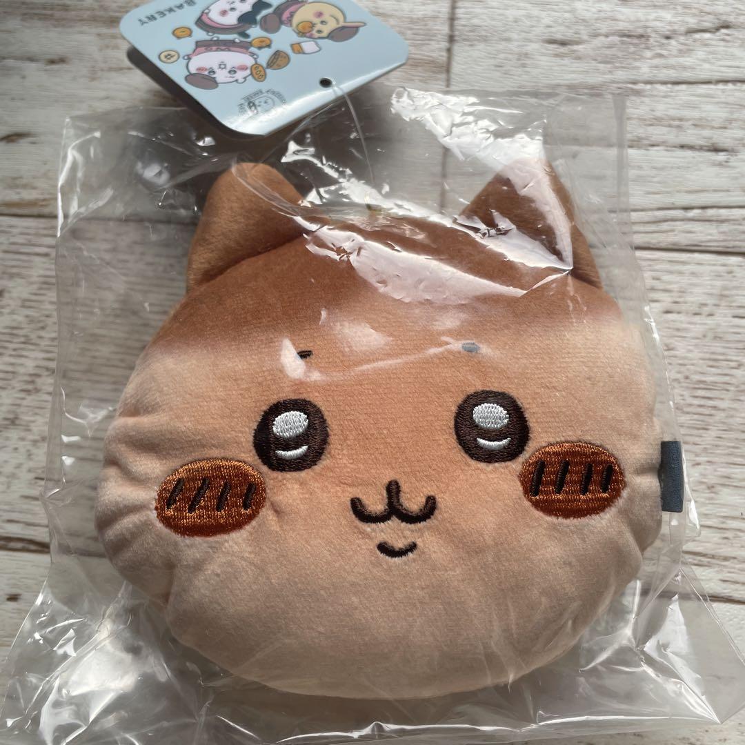ちいかわベーカリー　 パンみたいなおかおポーチハチワレもちもちマスコットハチワレ