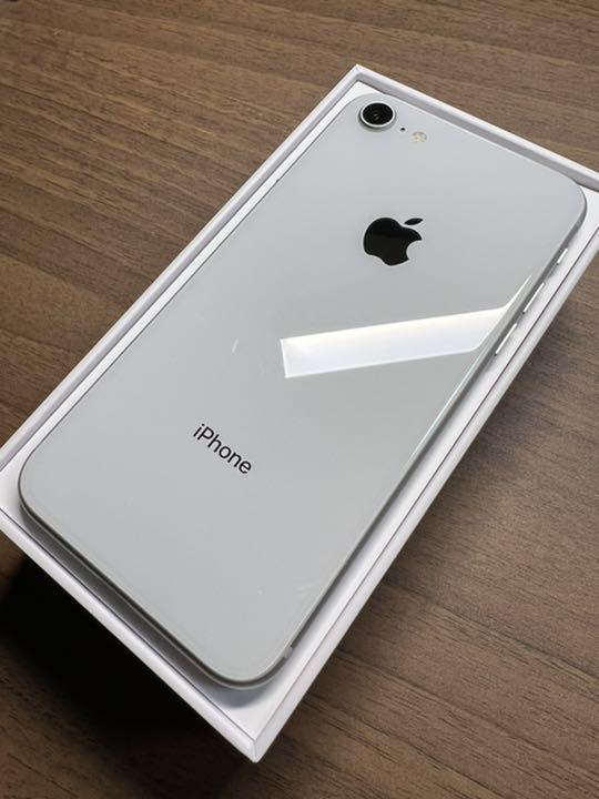 限定品新作 iPhone8 SIMフリー 保証あり 9Trmf-m23939756393 256GB シルバー 新作特価