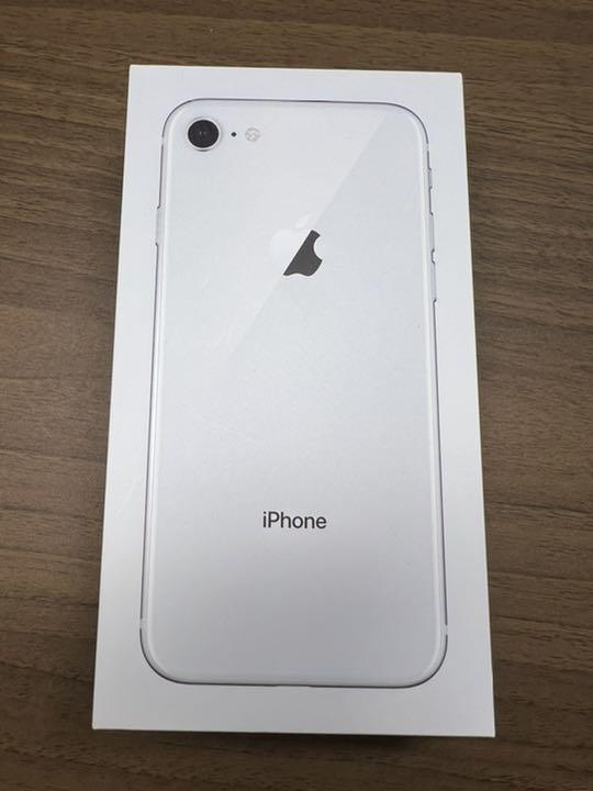 限定品新作 iPhone8 SIMフリー 保証あり 9Trmf-m23939756393 256GB シルバー 新作特価