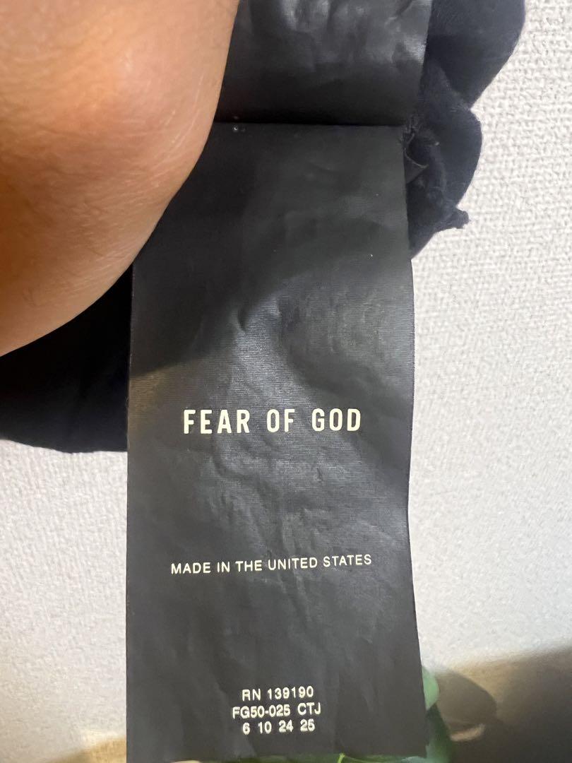 fear of god fgロゴ tシャツ