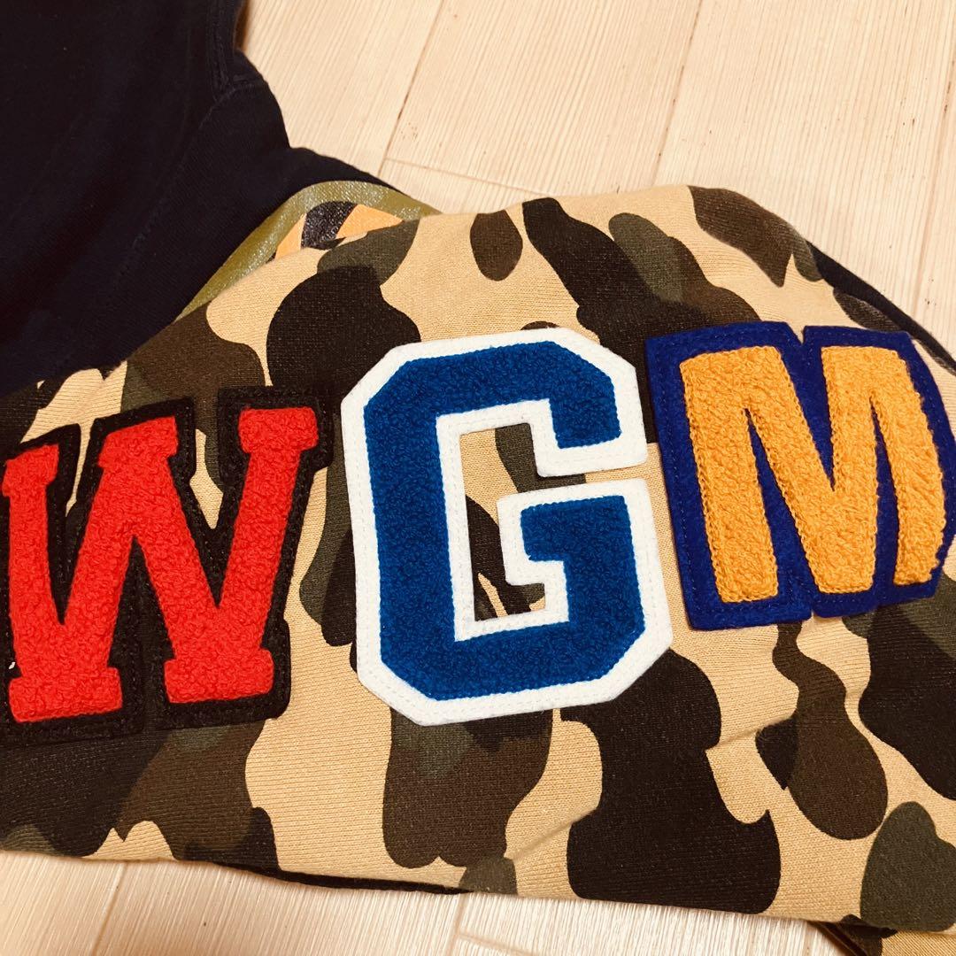 A BATHING APE シャークパーカー ネイビー