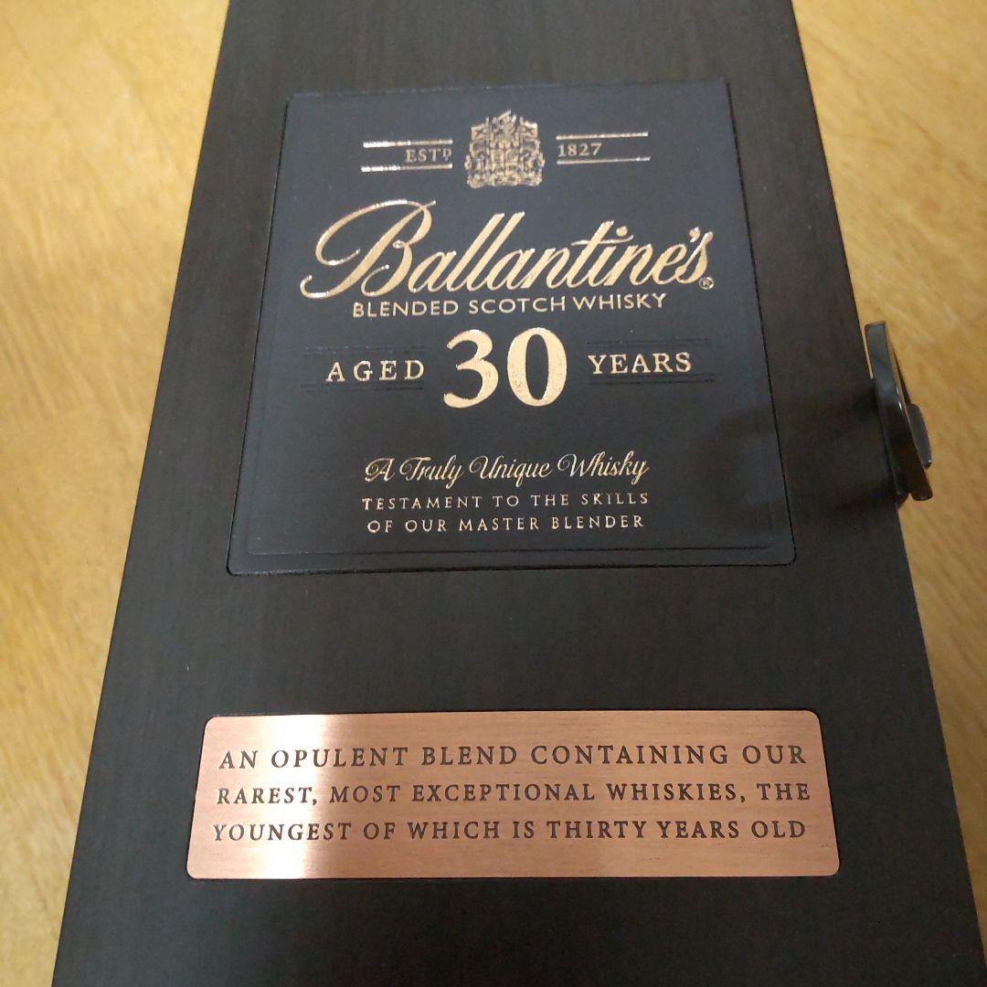 ウイスキー Ballantine's 30 Blended Scotch Whisky