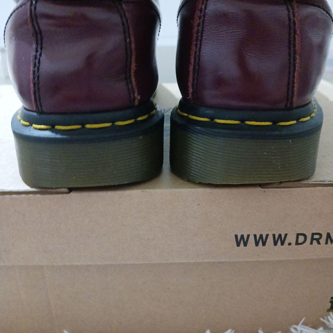 Dr.Martens10ホールチェリーレッド