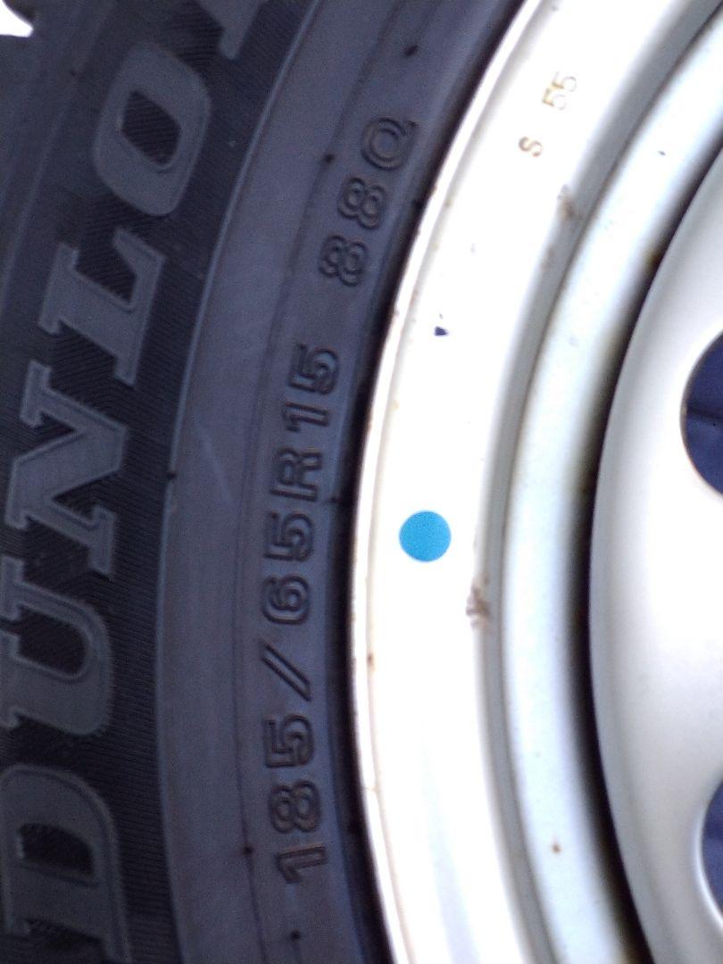 【ダンロップ】185/65R15 スタッドレスタイヤ4本セット 送料無料