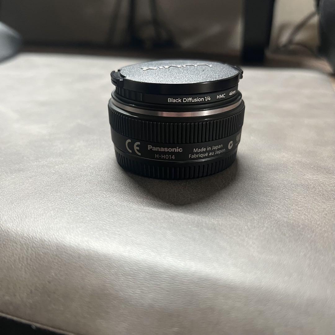 パナソニック LUMIX G14mm f2.5 パンケーキ　ブラックミスト付き