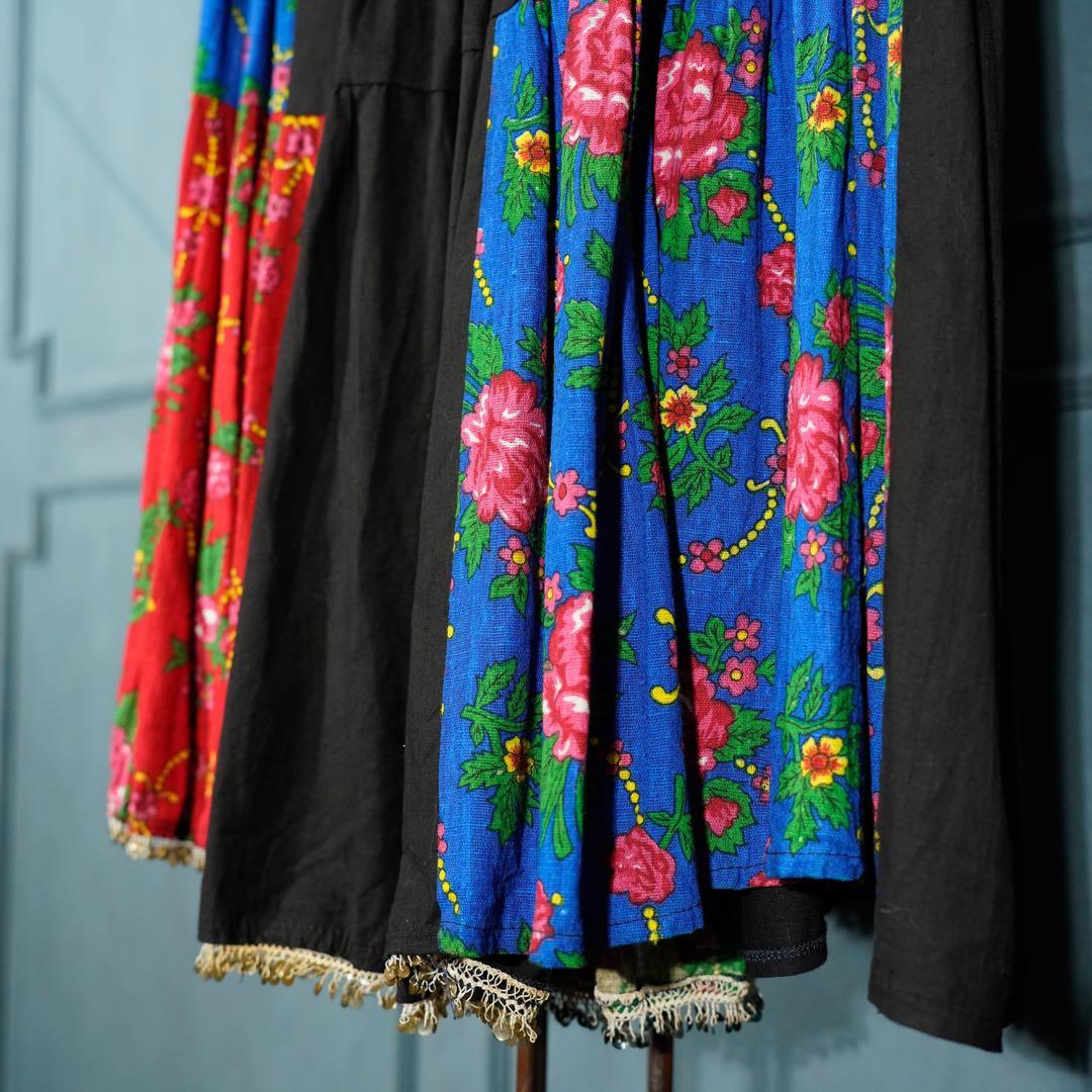 USA VINTAGE アメリカ古着お花柄パッチワークデザインロングスカート USA VINTAGE アメリカ古着お花柄パッチワークデザインロングスカート