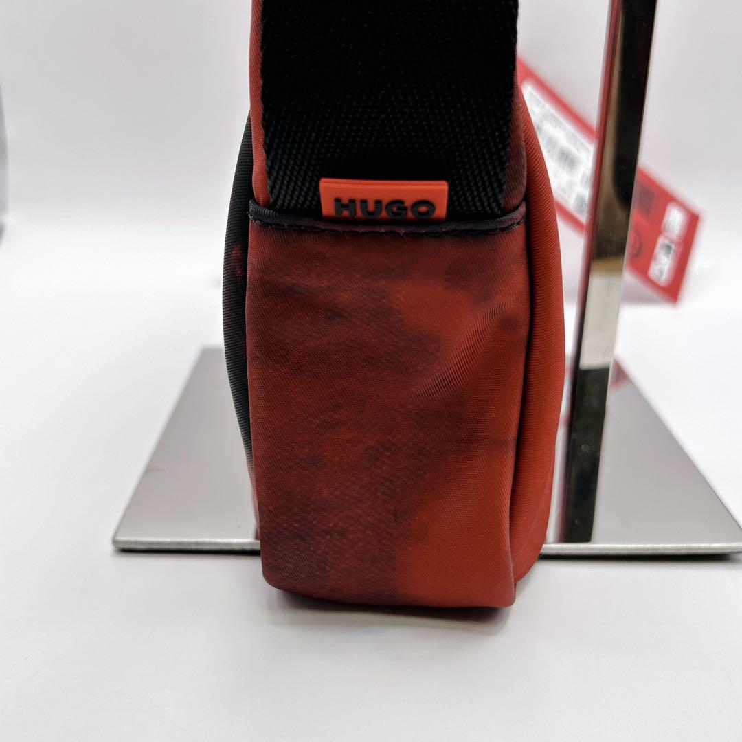 ✨新品未使用✨HUGOBOSS ショルダーバッグ クロスボディバッグ 赤 黒