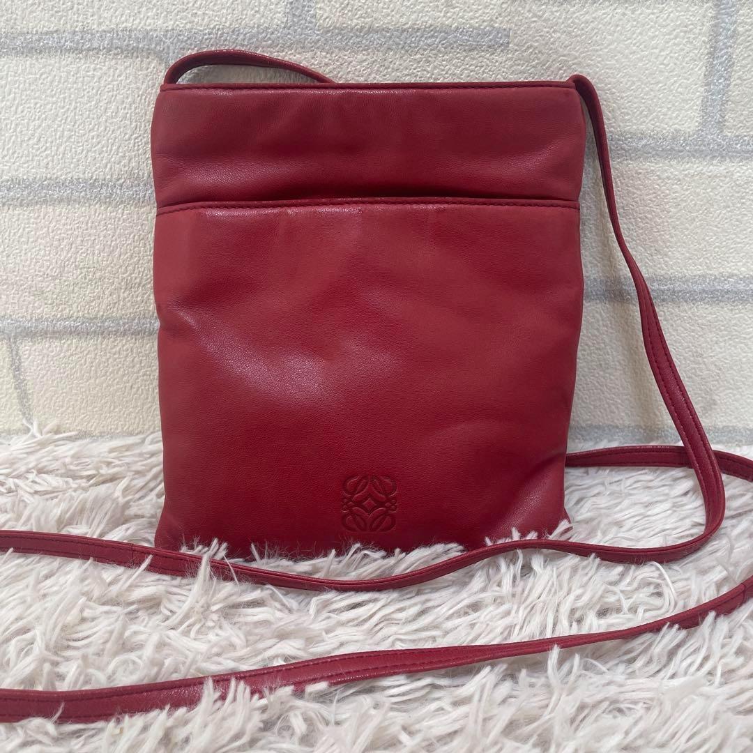 【美品】LOEWE ロエベ アナグラム ショルダーバッグ ナッパレザー レッド