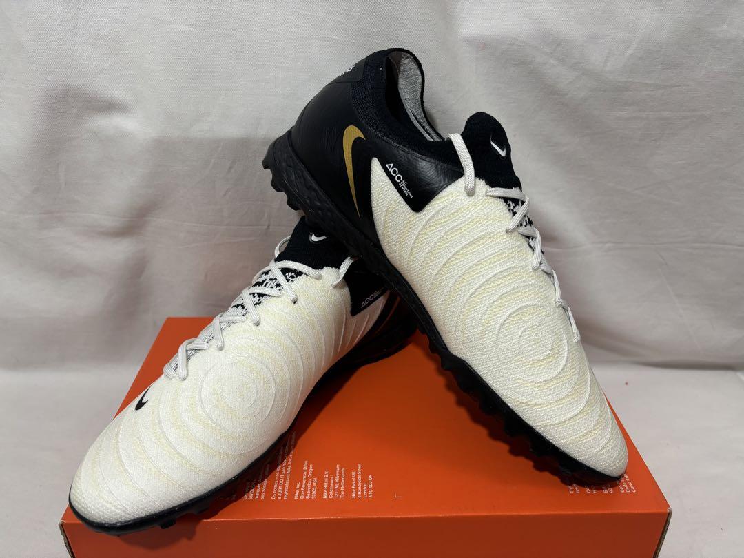 tf white