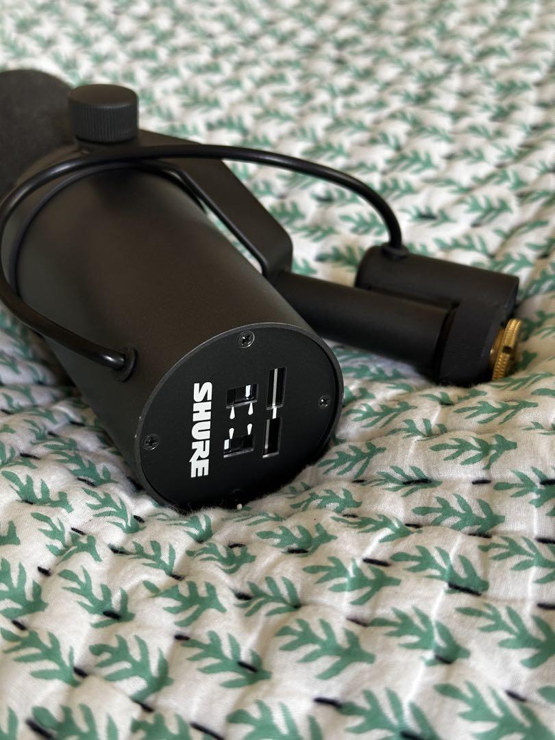 【超美品】SHURE SM7B ダイナミックマイク