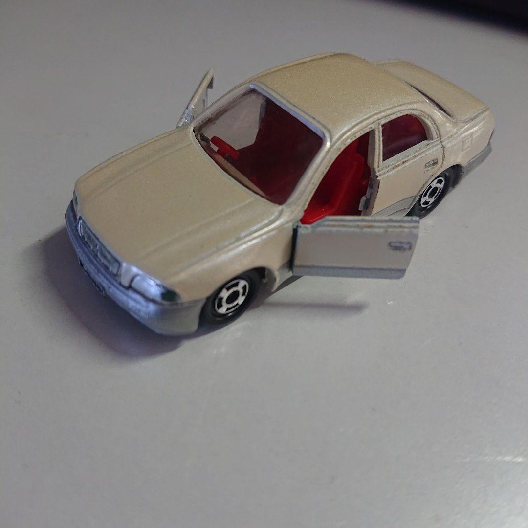 トミカミニカーTOYOTA クラウンマジェスタmade in Japan トミカ