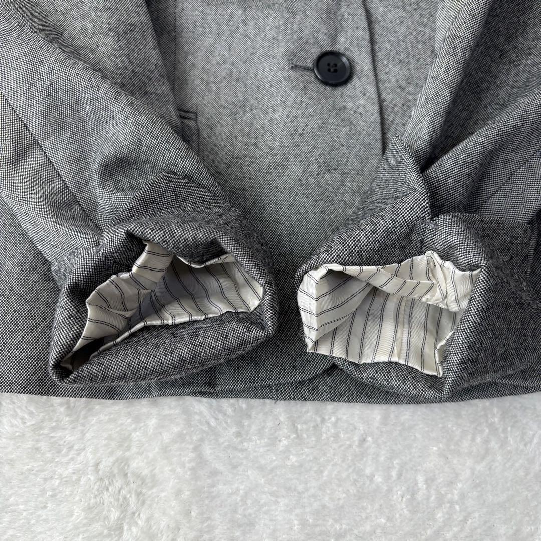 THE SUIT COMPANY　パンツスーツ　ノーカラー　グレー　大きいサイズ