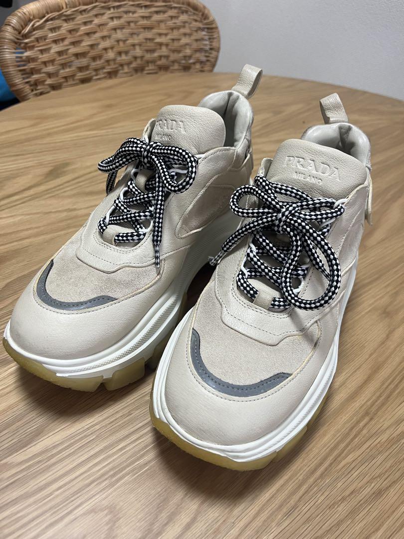 PRADA スニーカー