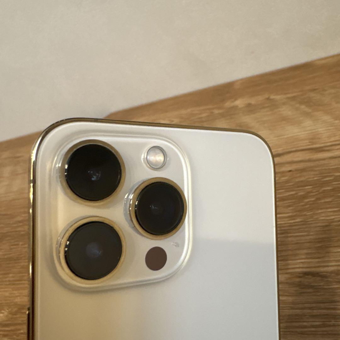 Apple iPhone 13 Pro 256GB ゴールド