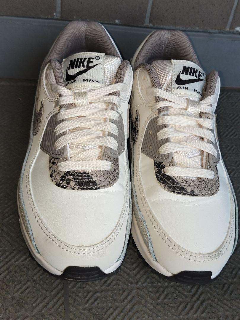 NIKE Air Max 90 ホワイト/ベージュ - メルカリ
