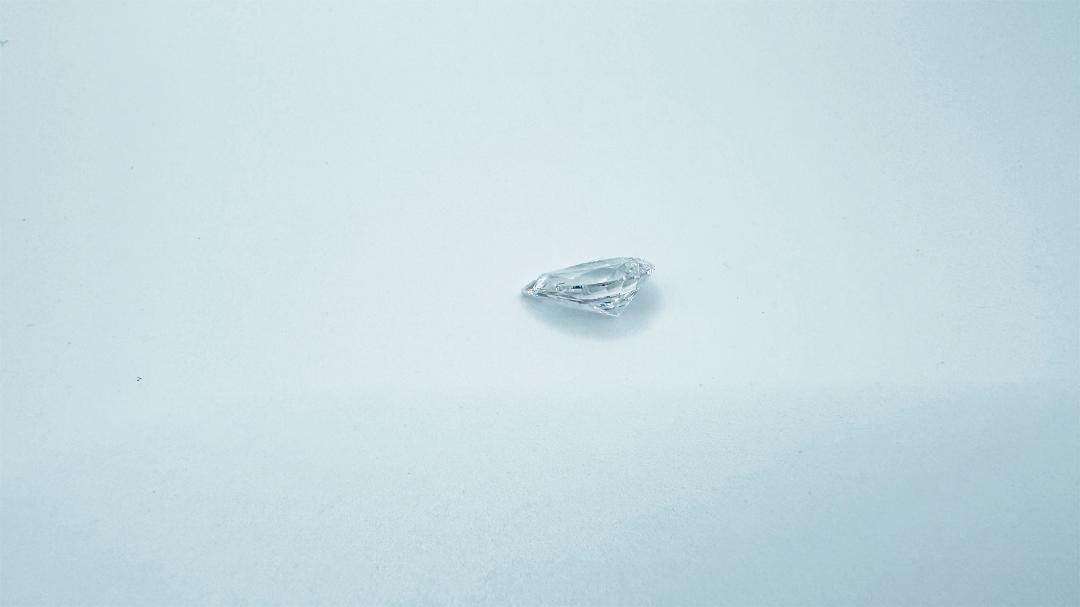 【新品】ラボグロウンダイヤモンド 2.01ct D VVS2 鑑定書付き