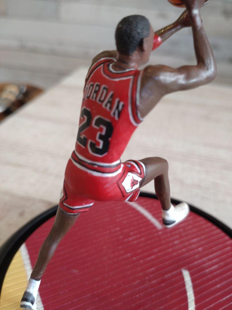 UpperDeck製NBAマイケルジョーダンコレクションTAKEOFFフィギュア