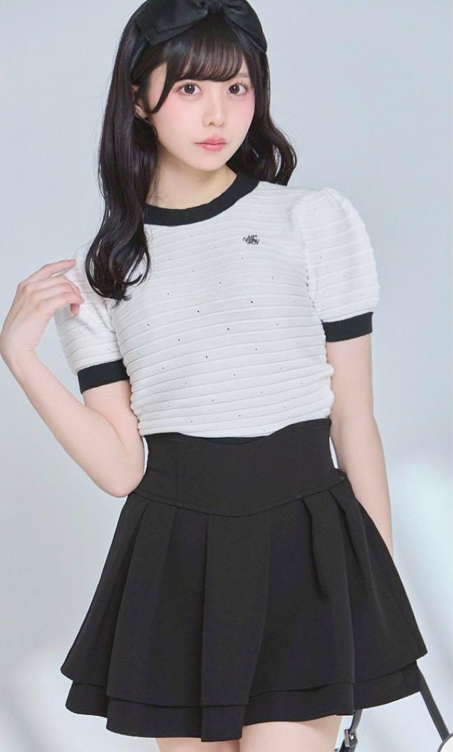ミシェルマカロン 殿堂入り❣️ 美脚になれるスカート♡（インナーパンツ付） XS