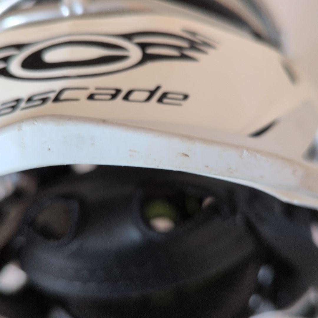 Cascade XRS Pro ラクロスヘルメット ホワイト