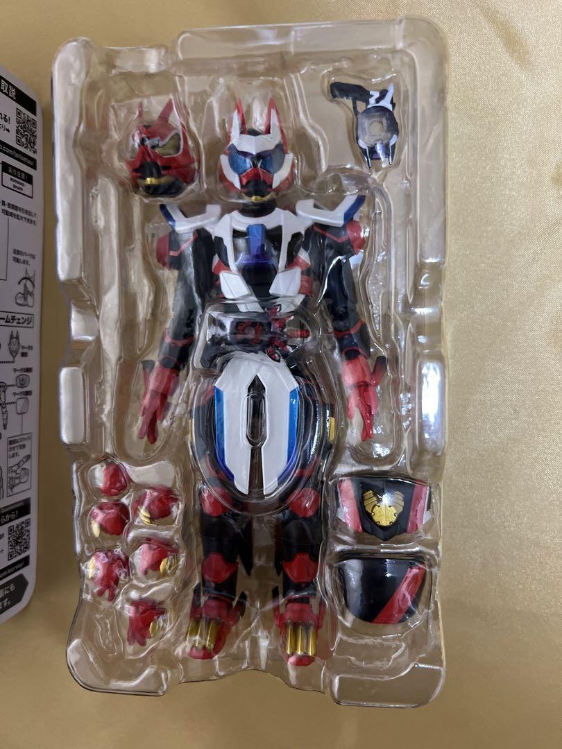 フィギュアーツ 仮面ライダーギーツ レーザーブースト ブーストフォームマークⅡ