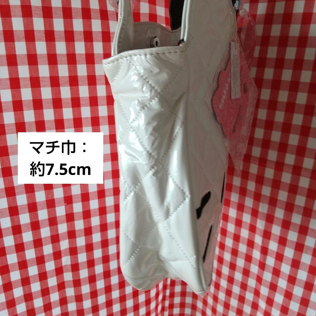 ハローキティ HELLO KITTY キルティング ショルダーバッグ 白