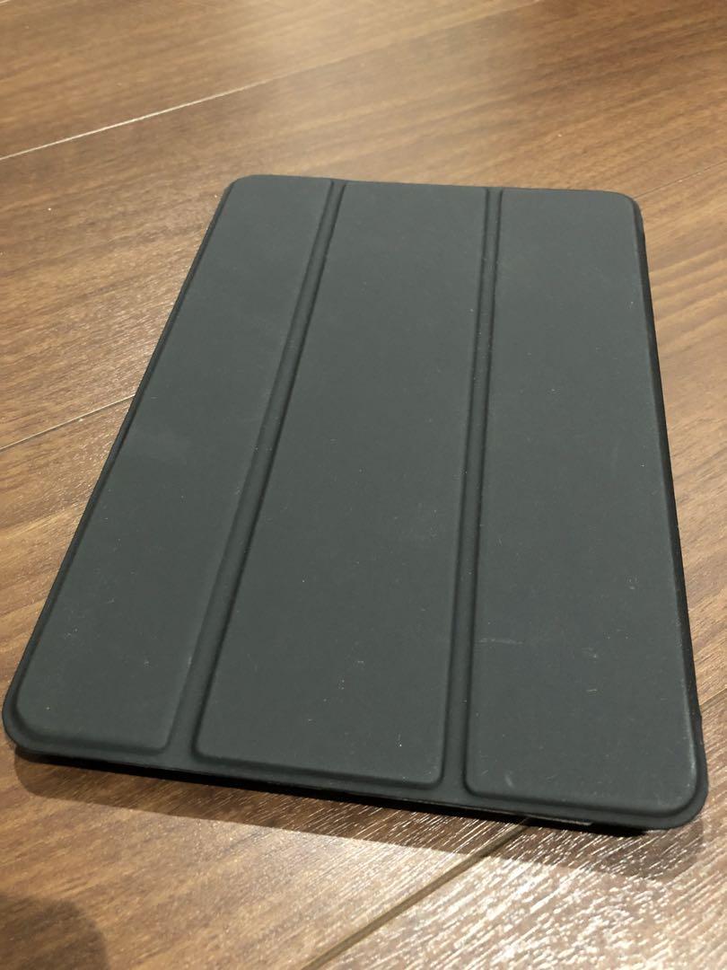 iPad mini 3 Wi-Fi＋SIM 新品ケース付き 1台目