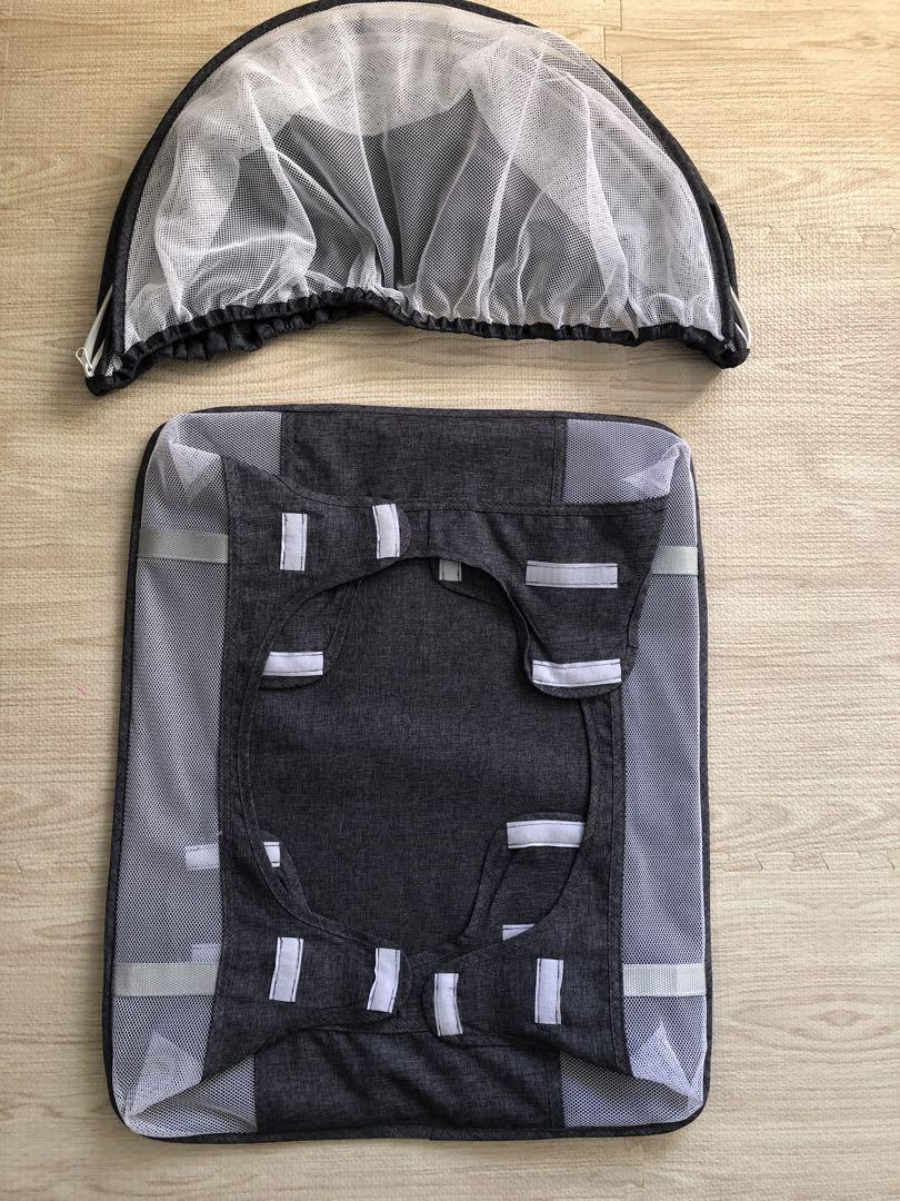 美品　折りたたみベビーベッド メッシュカバー付き