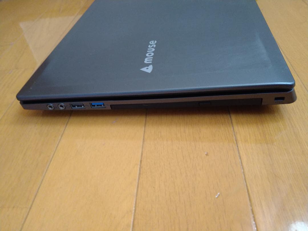 ゲーミングノートpc Nvidia950M SSD256 Core i7