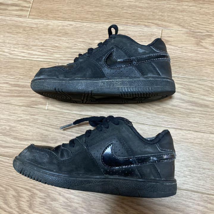メルカリ ナイキ 黒 スニーカー 16 Nike ブラック 紐ぐつ シューズ 男女兼用 ナイキ 9 中古や未使用のフリマ メルカリ ナイキ 黒 スニーカー 16 Nike ブラック 紐ぐつ シューズ 男女兼用 ナイキ 9 中古や未使用のフリマ