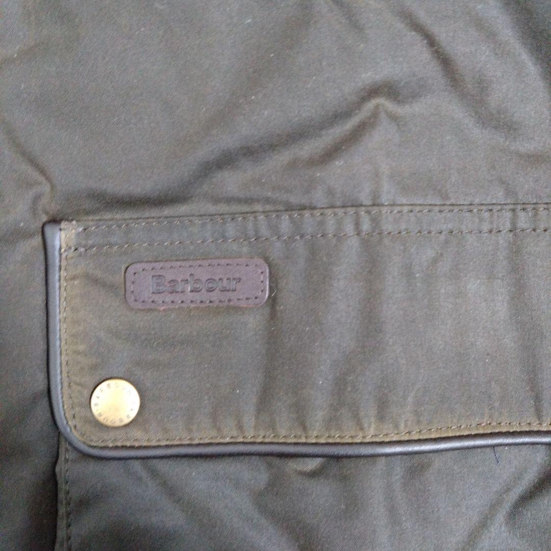 Barbour　オイルドジャケット