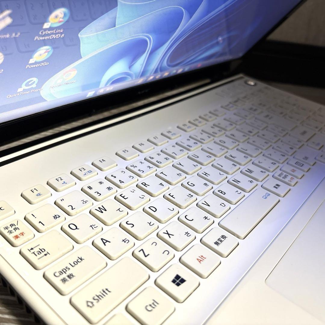 爆速仕様 Core i7 NEC LAVIEノートパソコン SSD Webカメラ