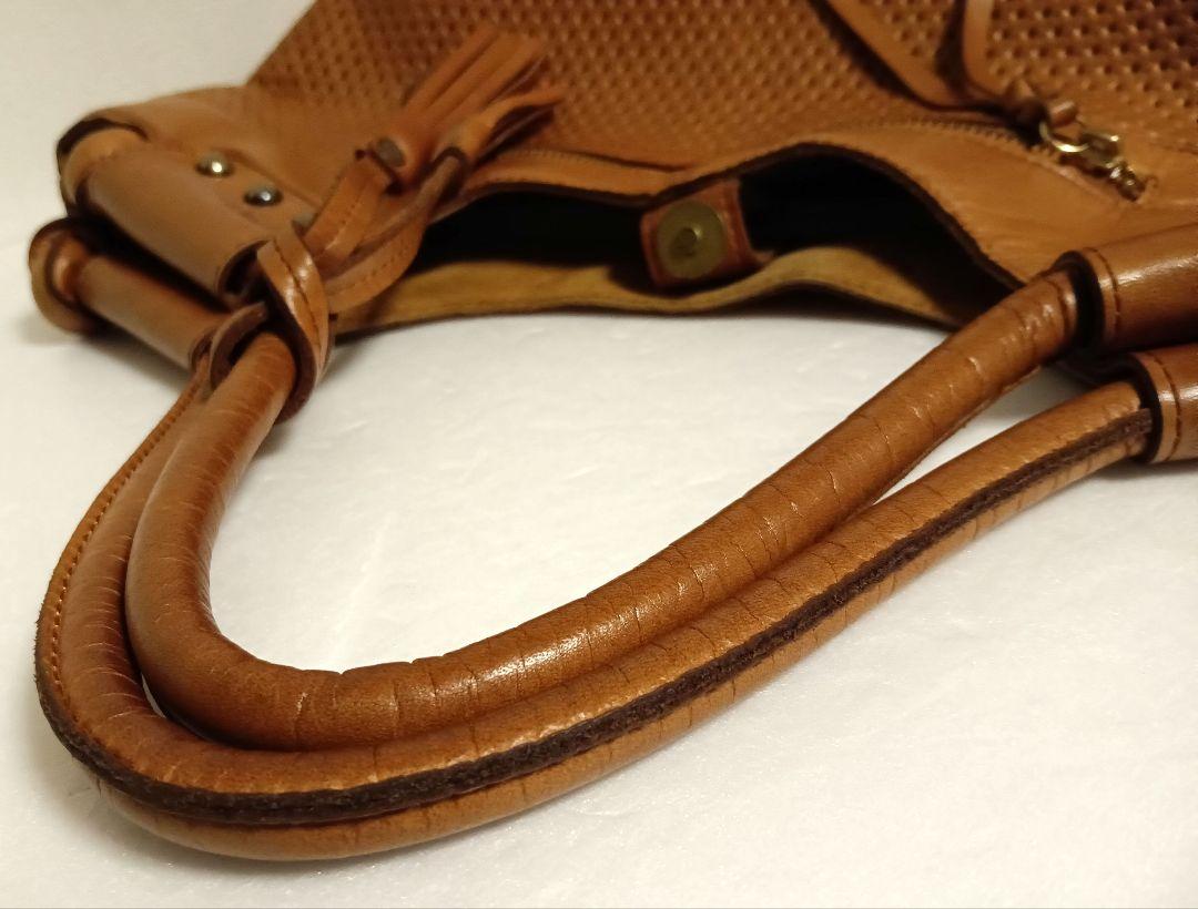 美品 BARDOT ROSE レザートートバック レザーワンショルダー 肩掛け 美品 BARDOT ROSE レザートートバック レザーワンショルダー 肩掛け