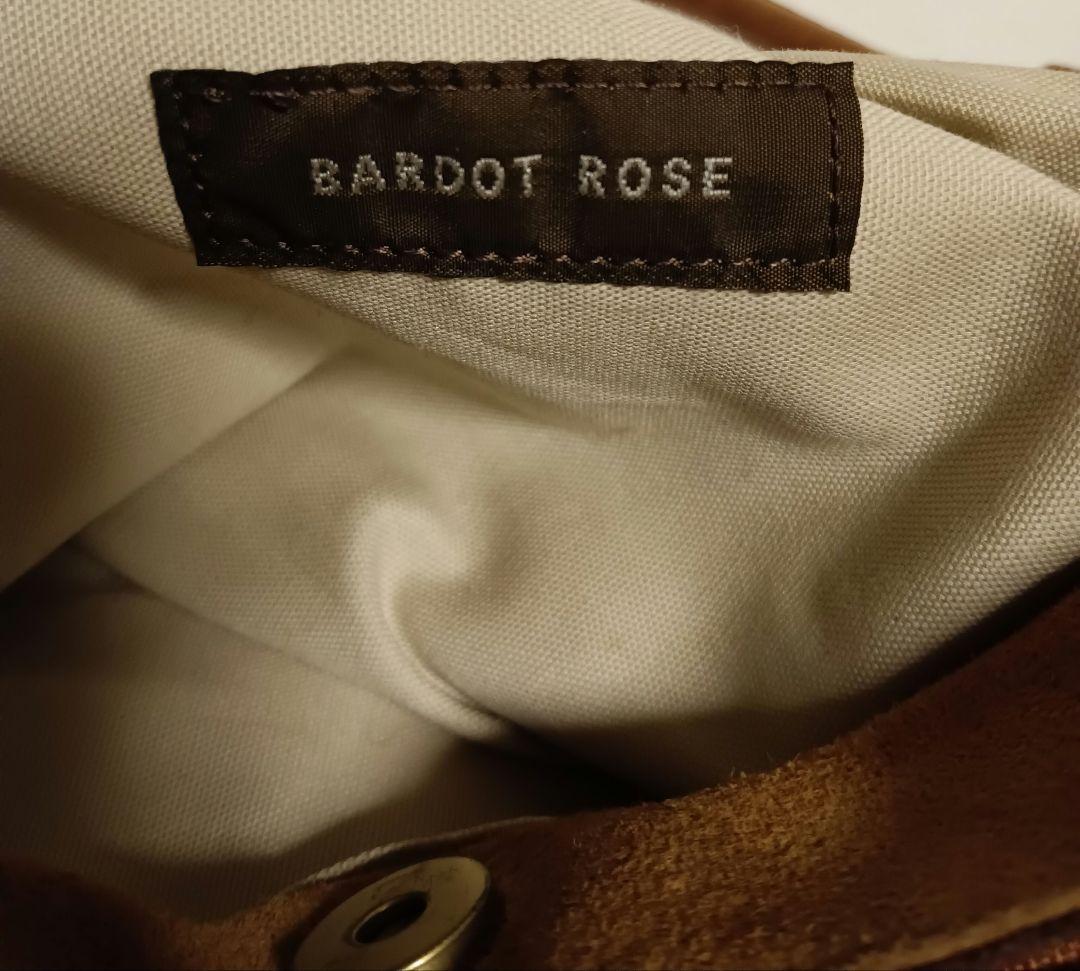 美品 BARDOT ROSE レザートートバック レザーワンショルダー 肩掛け 美品 BARDOT ROSE レザートートバック レザーワンショルダー 肩掛け