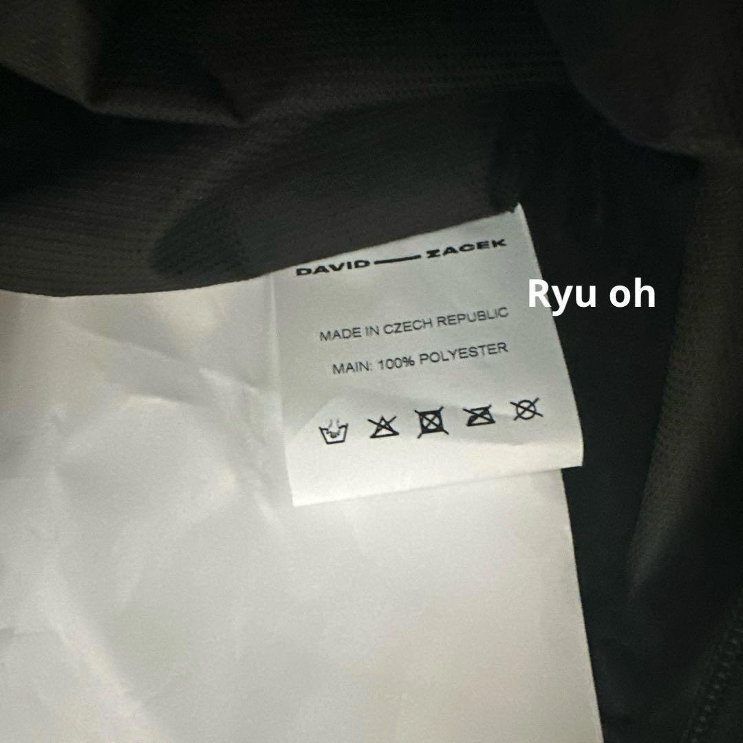 MESSENGER BAG