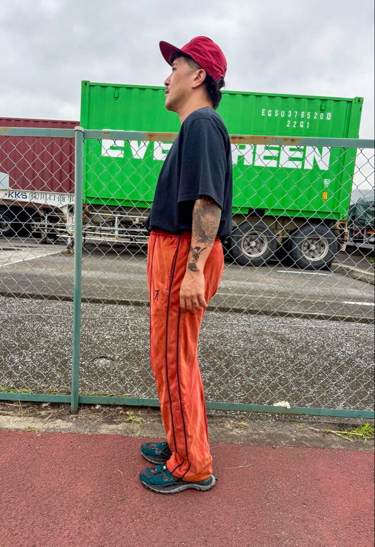 doubletダメージ加工ゾンビジャージパンツ！！！ doubletダメージ加工ゾンビジャージパンツ！！！ - メルカリ