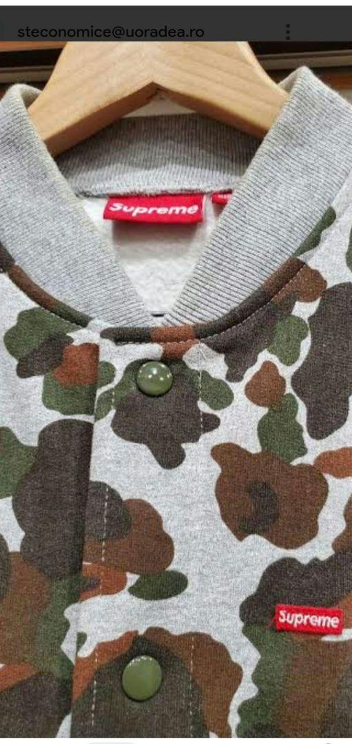 Supreme　スウェットブルゾン