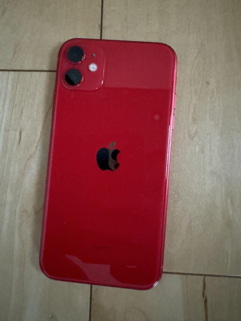 iPhone 11 (PRODUCT)RED 64 GB 本体のみ　docomo機種名iPhone11