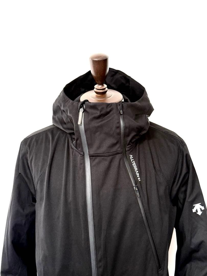 DESCENTE ALLTERRAIN 81 テックソフトジャケット 完売品 M DESCENTE ALLTERRAIN 81 テックソフトジャケット 完売品 M
