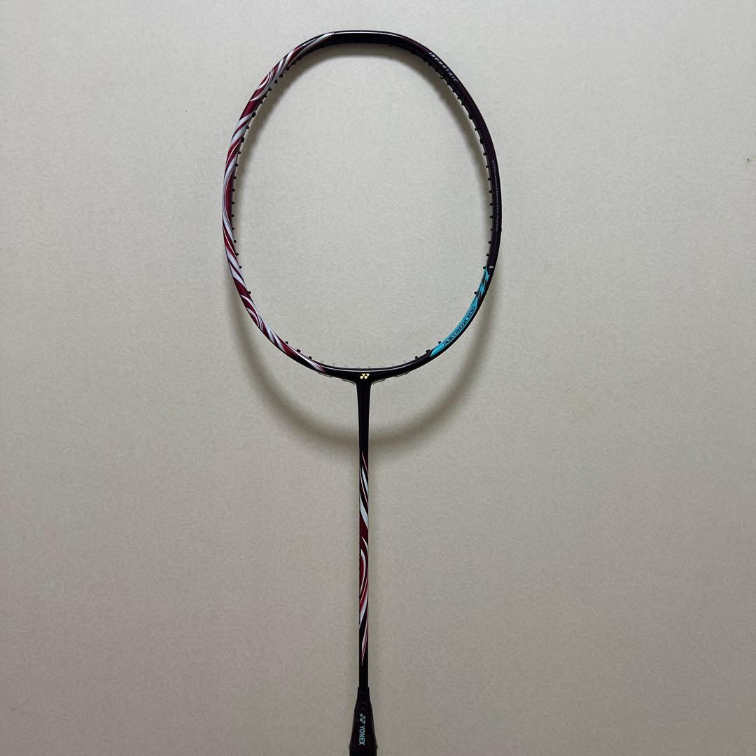 ASTROX100 zz 4u5 バドミントンラケット