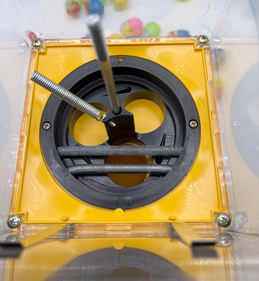 コスモス　ガチャガチャ 本体 　当時物　カプセル付き　デッドストック