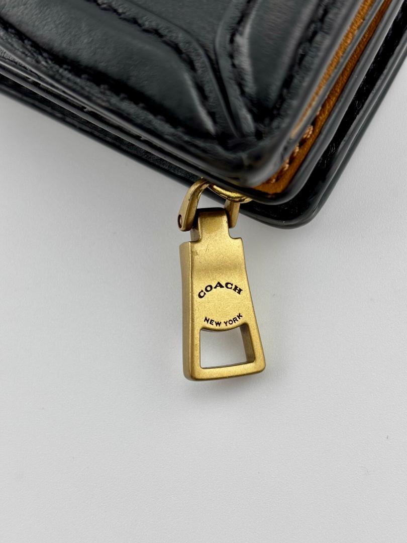 【新品】COACH 二つ折り財布 ハットン ウォレット ターンロック 4841 COACH 二つ折り財布 ハットン ウォレット ターンロック 4841
