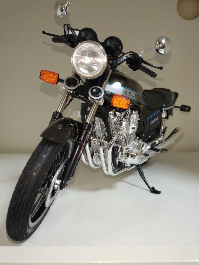 タミヤ1/6 スケールバイクシリーズプラモデル完成品ホンダCB750Ｆ タミヤがビッグスケールで刻んだHONDAの歴史。1/6オートバイ