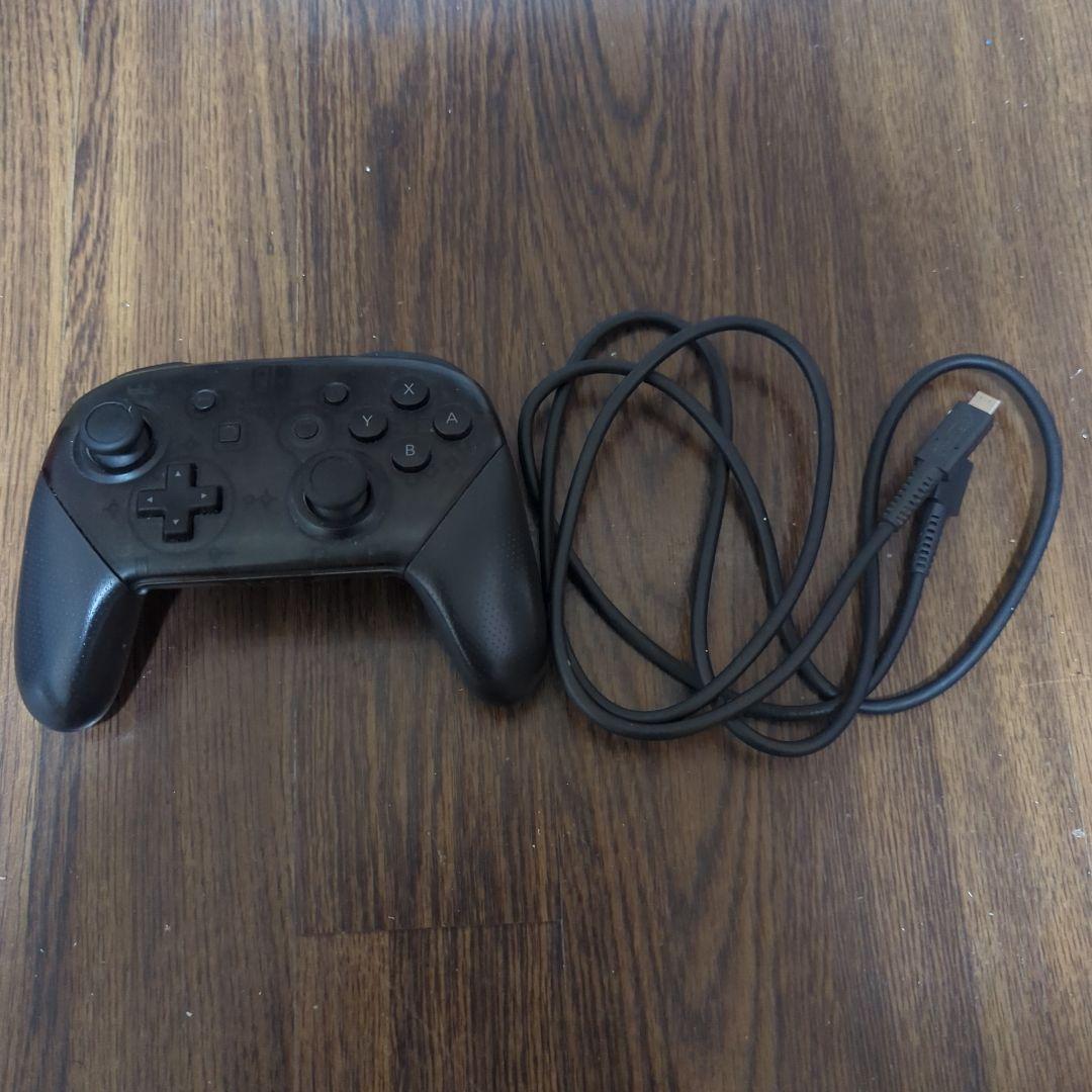 ニンテンドースイッチ本体、proコントローラー、おまけ付き