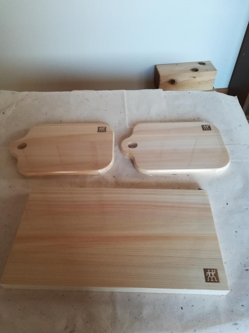 Zwilling ヘンケルス 「 ヒノキカッティングボード 」