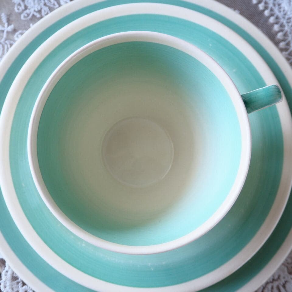 スージークーパー　ドレスデンスプレイ グリーン トリオB　カップソーサー　F6