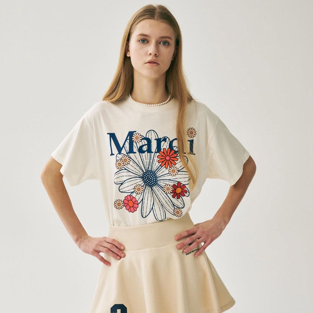 いラインアップ 新品】マルディメクルディTシャツクリームヴィンテージブルー トップス