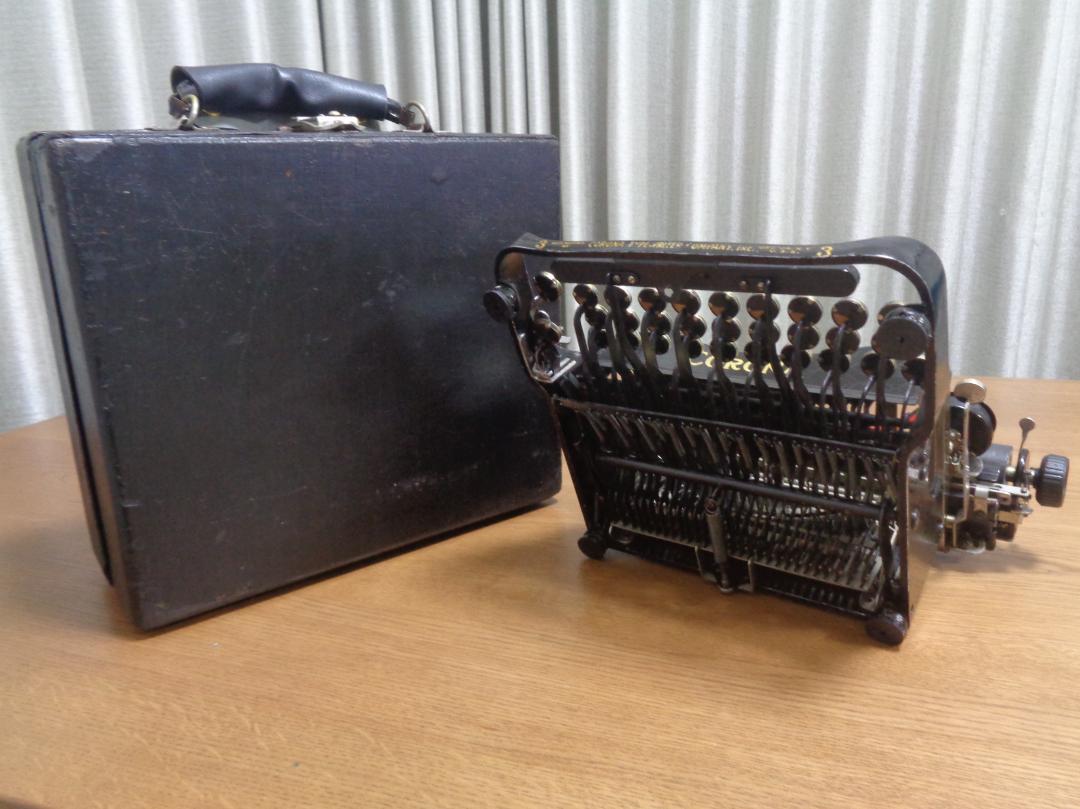 実働品　CORONA3 left shift タイプライター ヘミングウェイ愛用