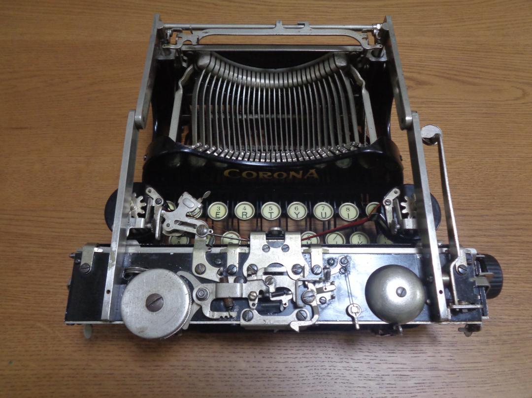 実働品　CORONA3 left shift タイプライター ヘミングウェイ愛用