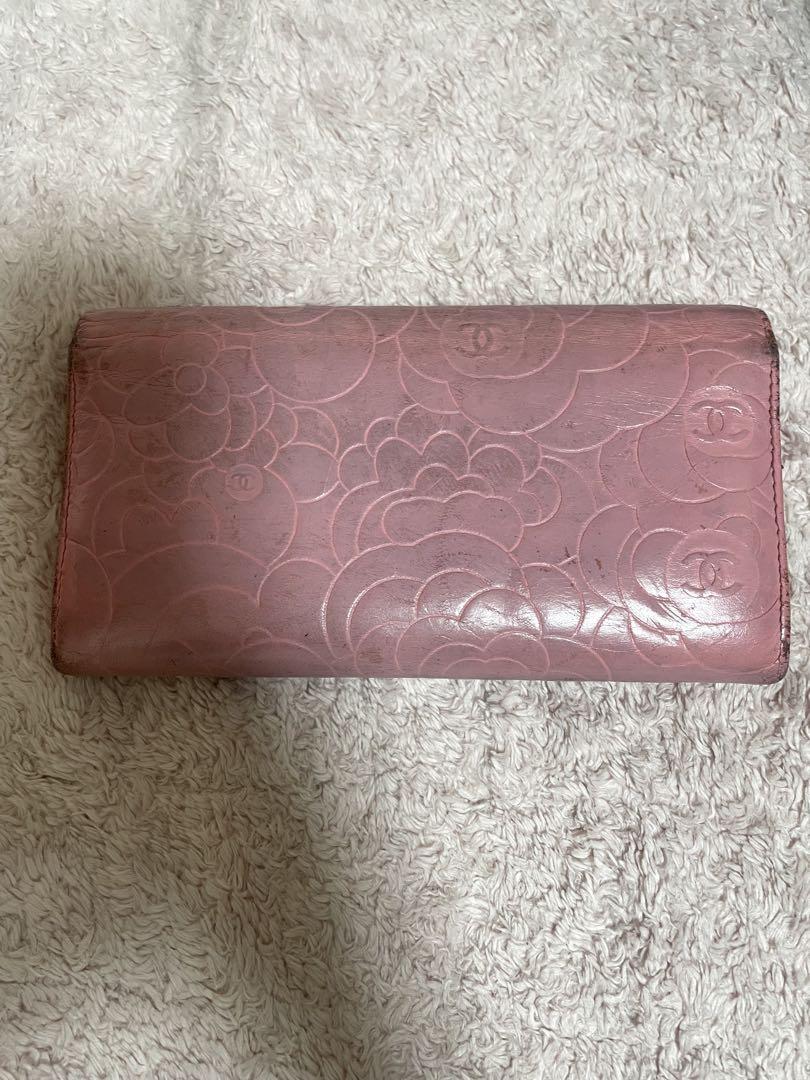 お値引き中！CHANEL シャネルのカメリア　ピンク長財布